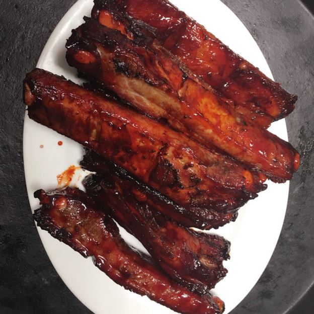 11 Bar-B-Que Spare Ribs