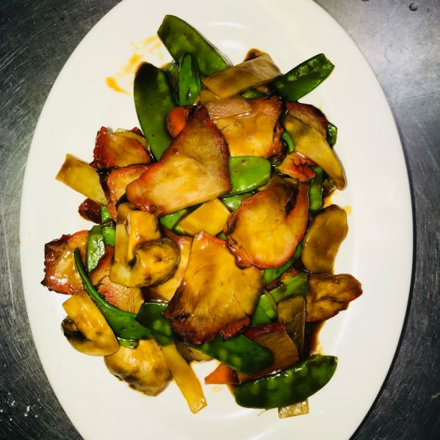 35 Roast Pork w. Snow Peas