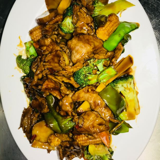 70 Hunan Chicken