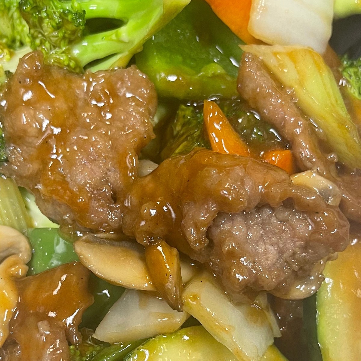 80. Beef with Mixed Vegetables(Quart)