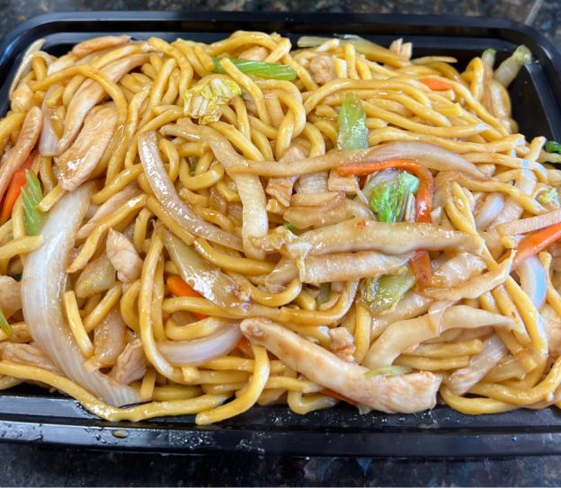 Chicken Lo Mein