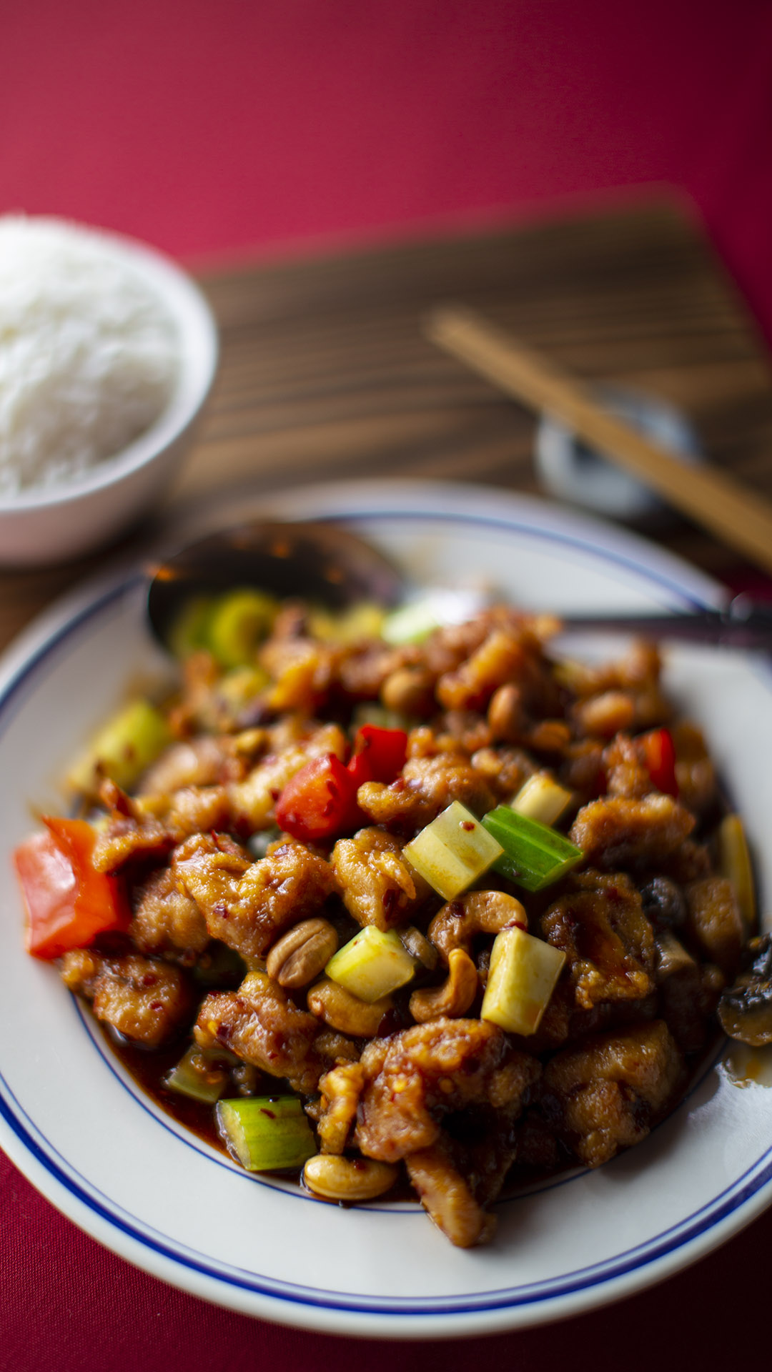 43. Chicken w. Cashew Nuts