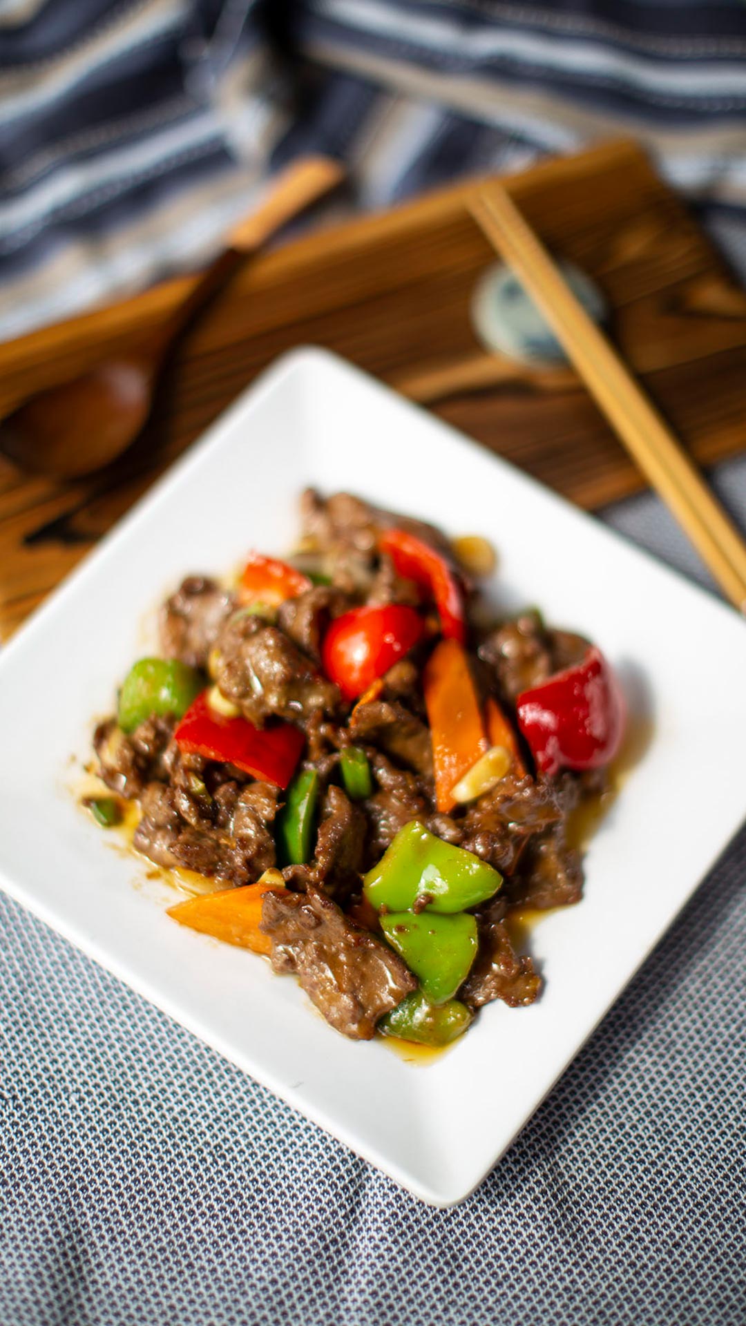 L10. Pepper Steak w.Onion
