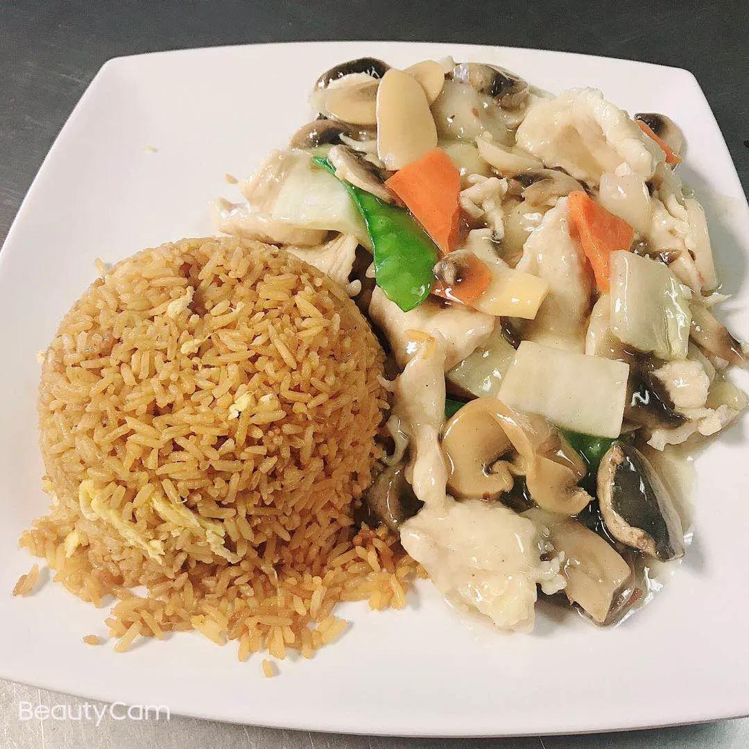 Moo Goo Gai Pan