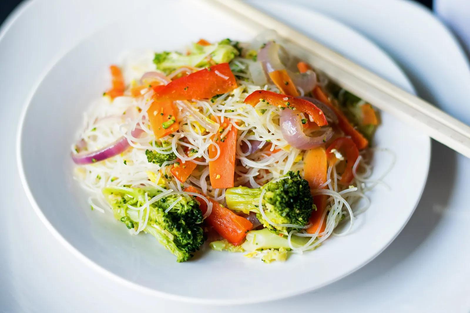 Vegetable Mei Fun 菜米粉