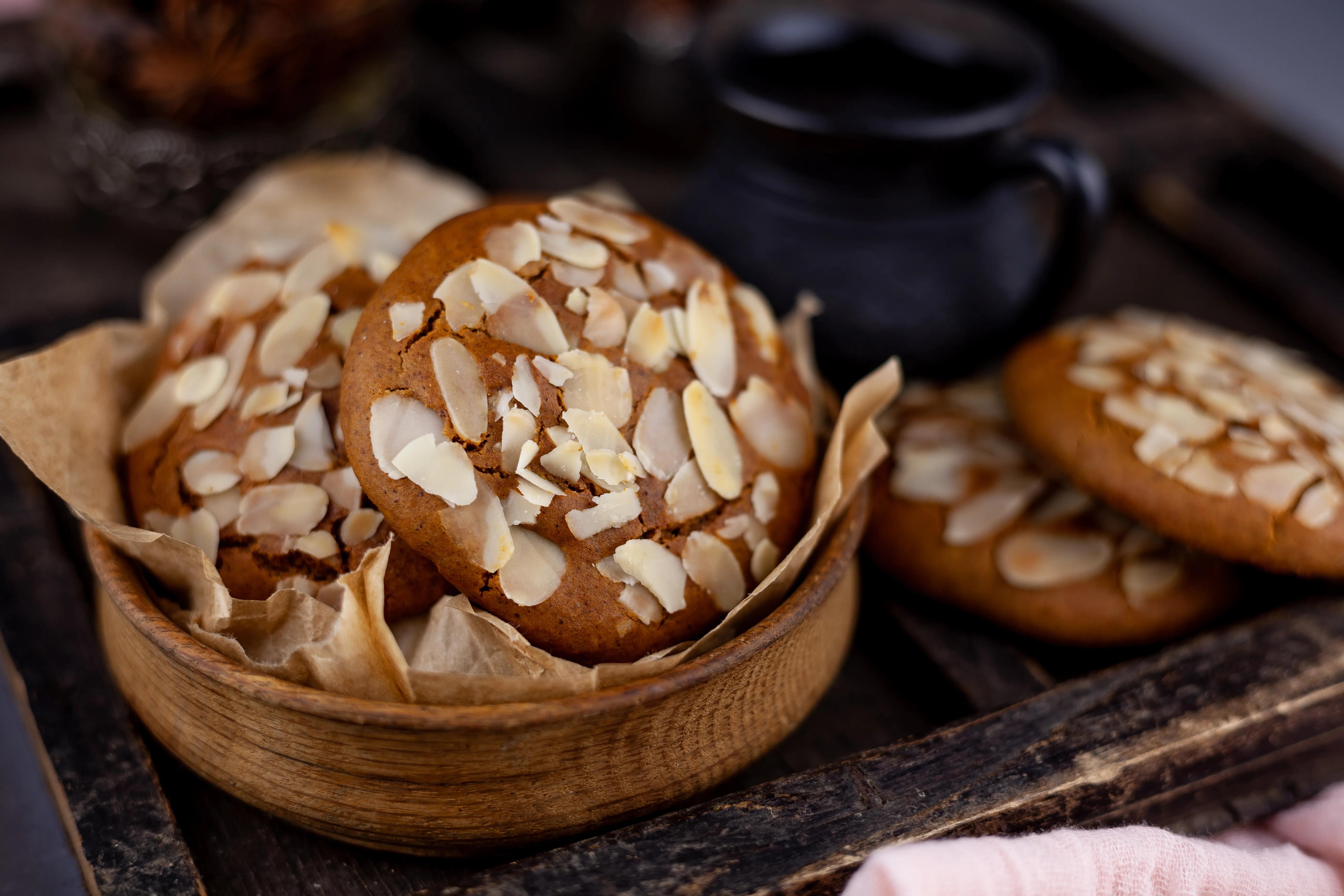 Almond Cookies