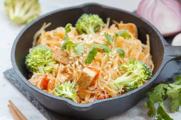 Chicken and Broccoli with Pan Fried Noodles