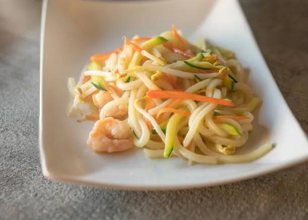 Yakiudon w. Shrimp