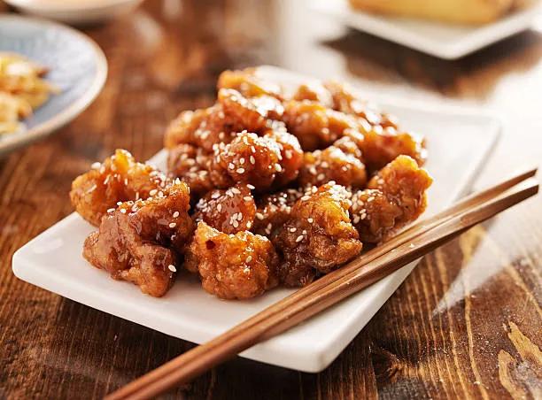 C1. Sesame Chicken (Combo Platter)