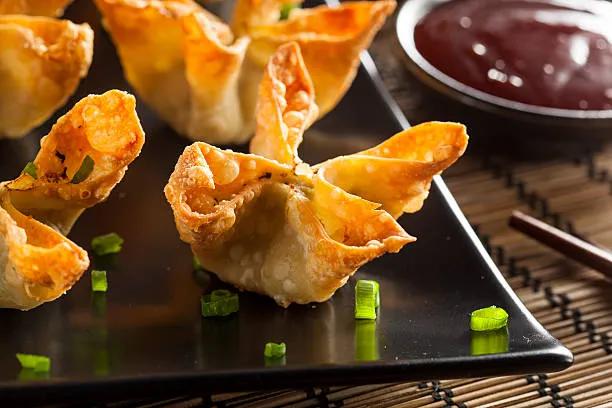 Fried Wonton With Garlic Sauce