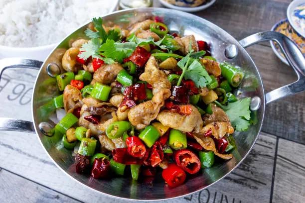 78 Beef with Hunan Style whatshot