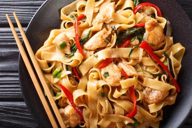 Pad Kee Mao (Drunken Noodle)