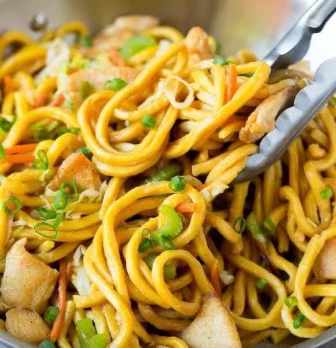 Chicken Lo Mein Combination Platter