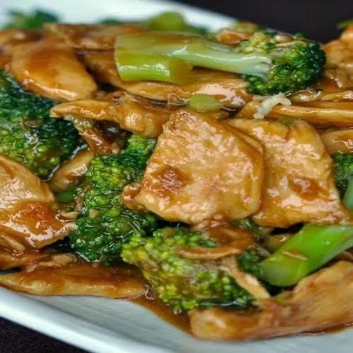 Chicken with Broccoli Combination Platter