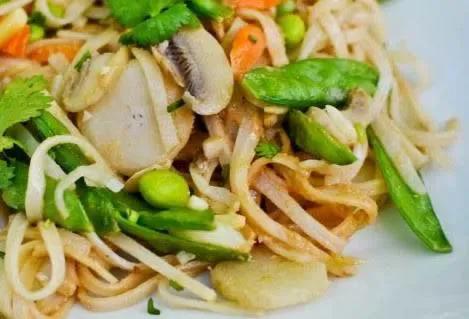 Fresh Vegetables Chow Mein