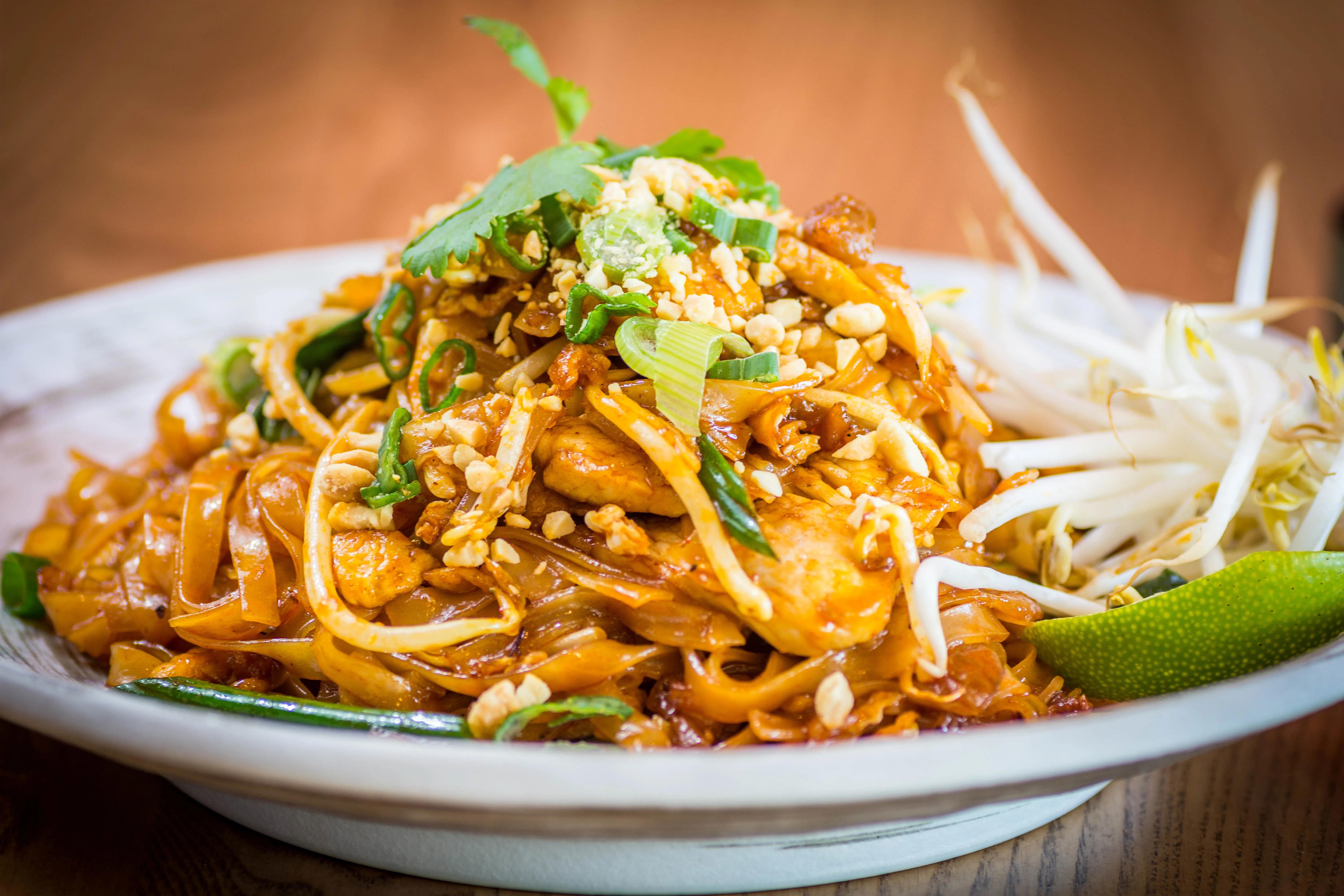 N20. Pad Thai