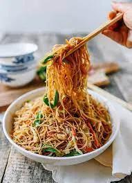 Chicken Stir Fried Mei Fun