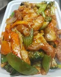 Triple Delight with Garlic Sauce
