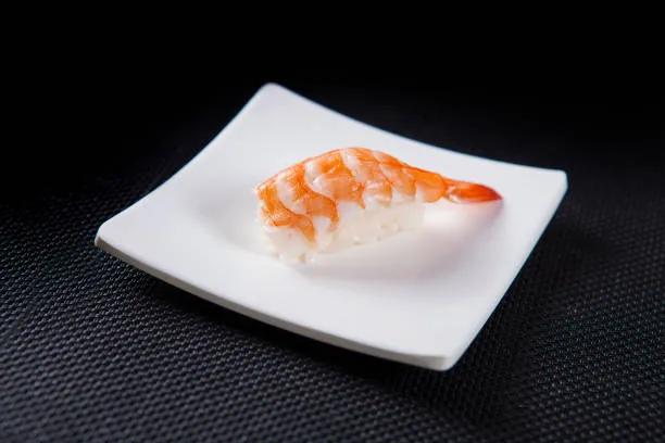 Ebi
