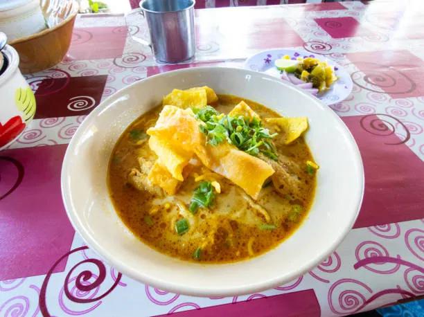 Chicken Yellow Curry Noodle