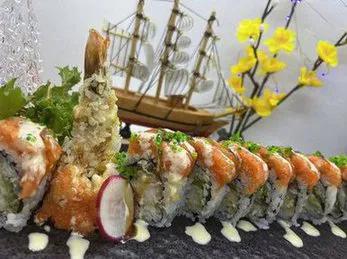 Nicole Roll