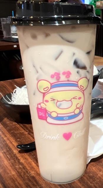 Sweet Milk / 仙草撞奶