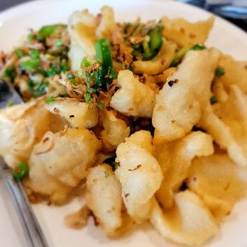 205. Fried Squid w/Spicy Salt椒鹽鮮魷