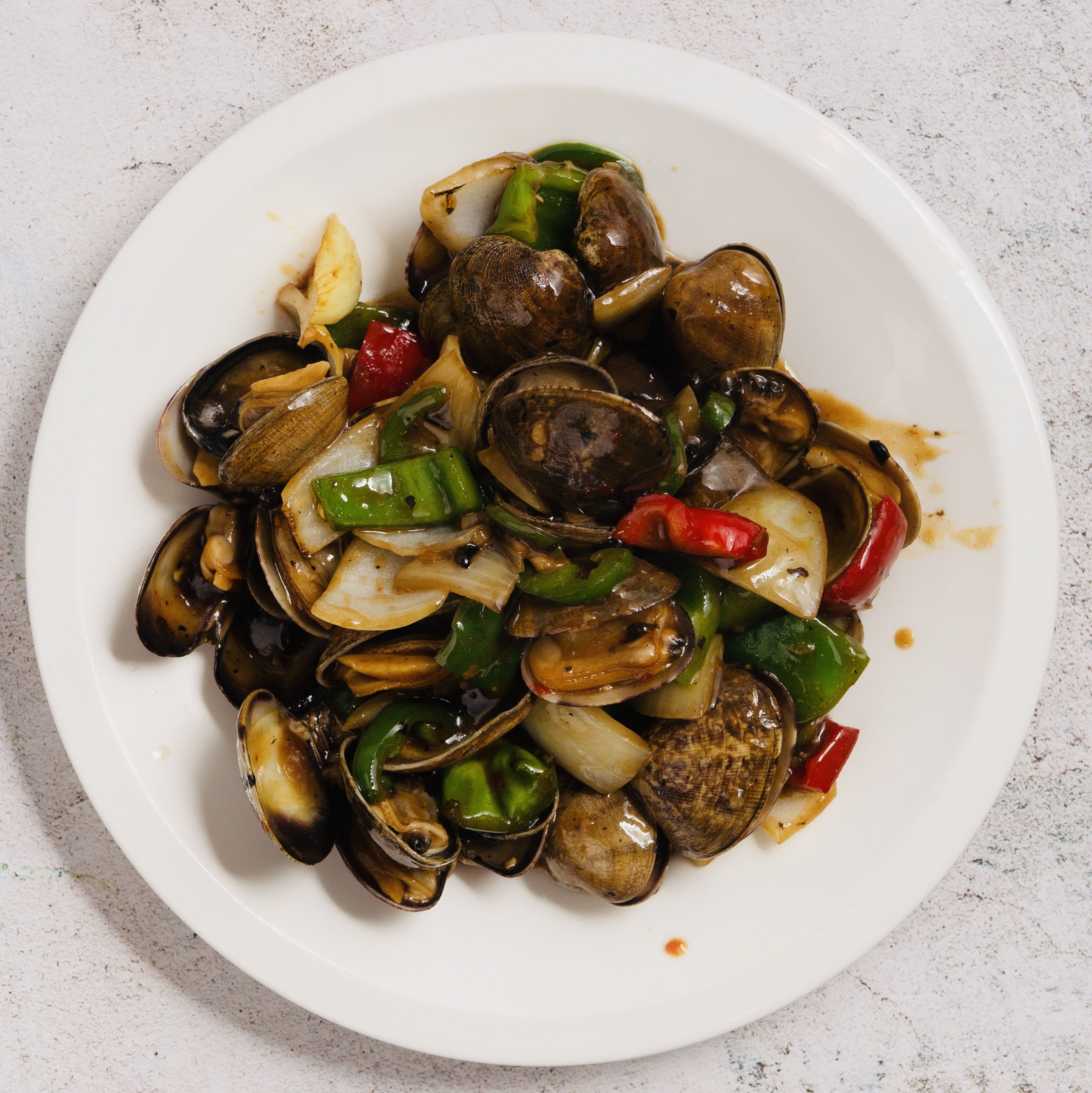 703. Sautéed Fresh Squid w/Garlic Sauce油泡鮮魷