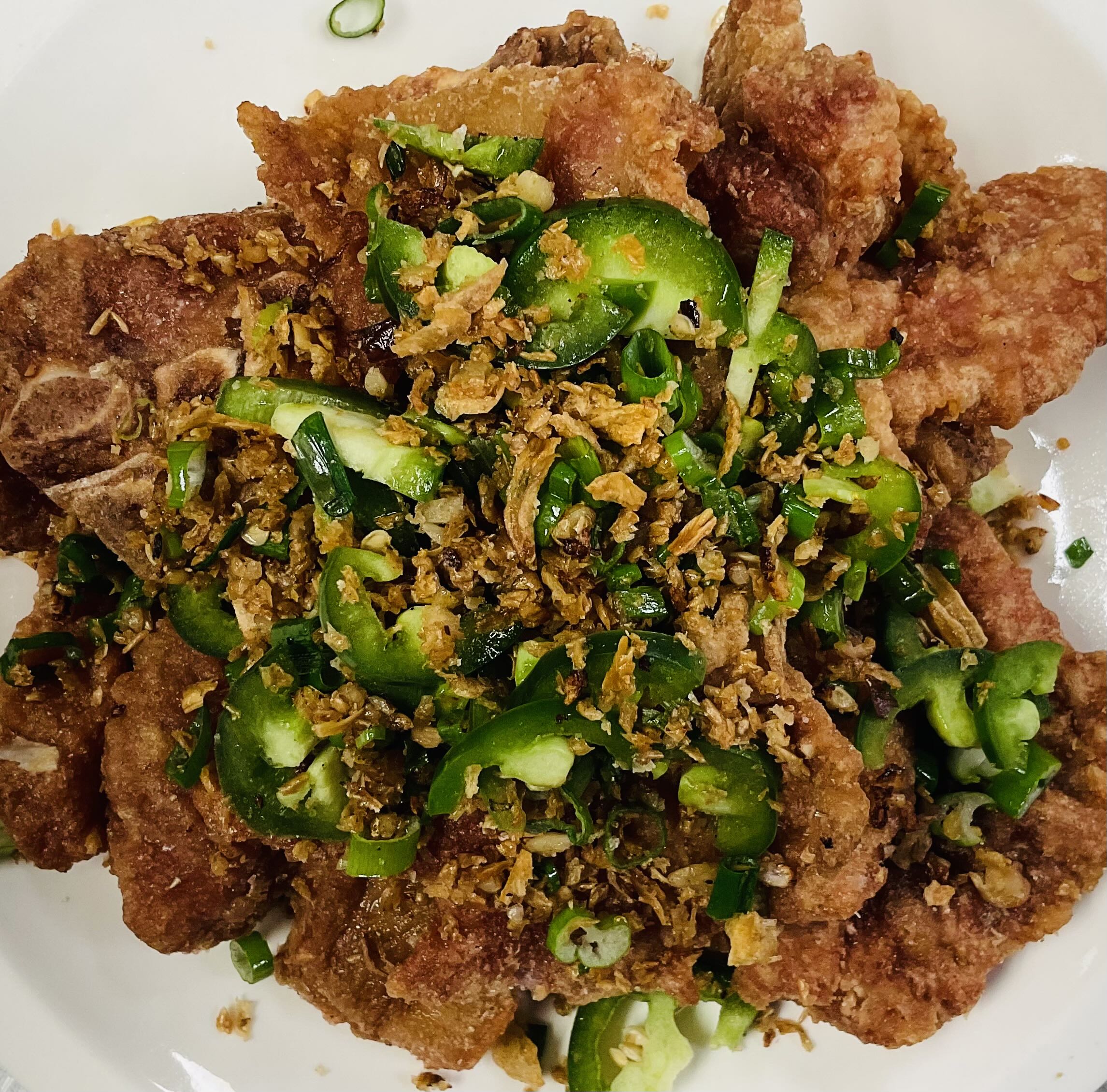 903. Salt & Pepper Pork Chop椒鹽豬扒