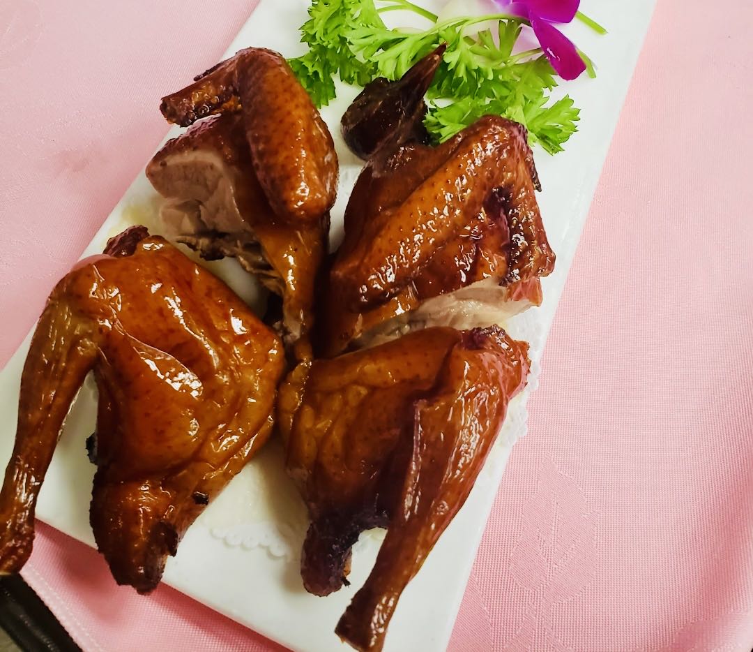 104. Crispy Deep-fried Squab紅燒炸乳鴿
