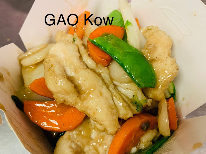 Gai Kow (Chicken with Vegetables)