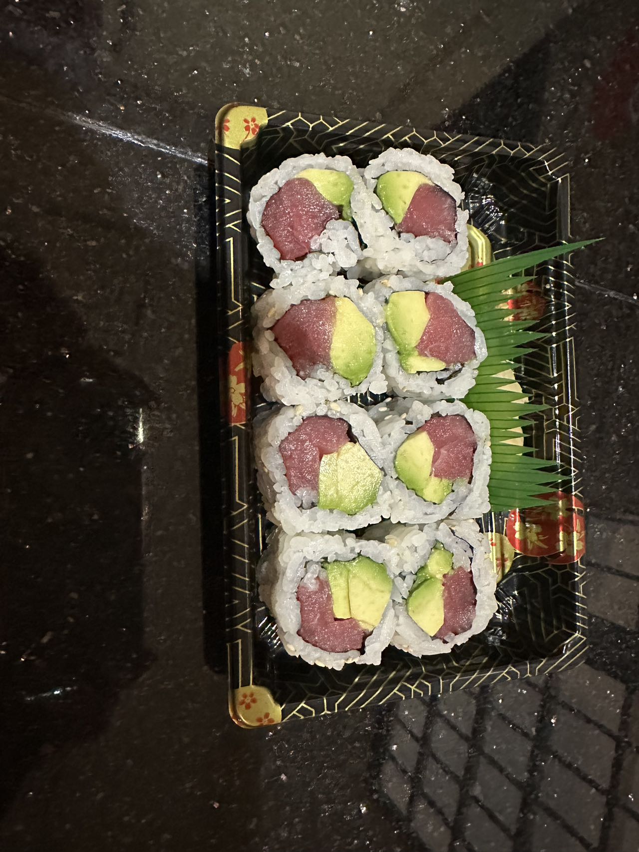 Tuna Avocado Roll