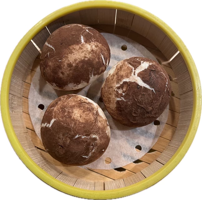 Mushroom bean paste bun