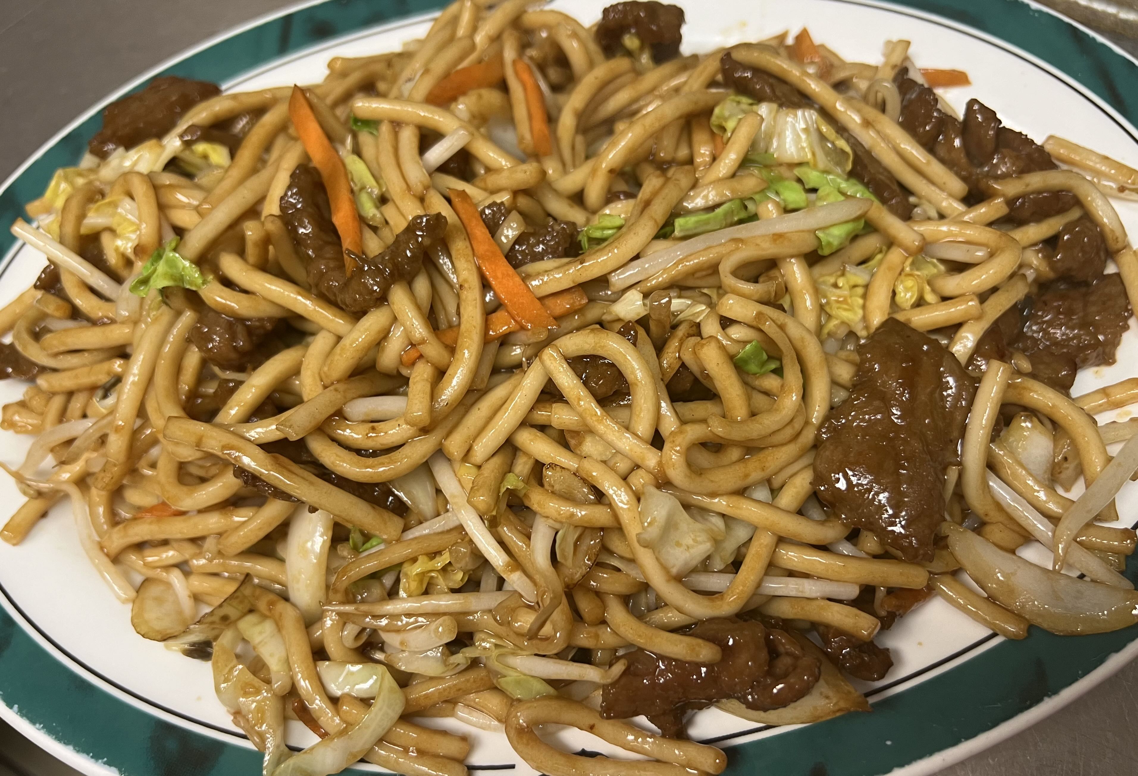 LM4. Beef Lo Mein