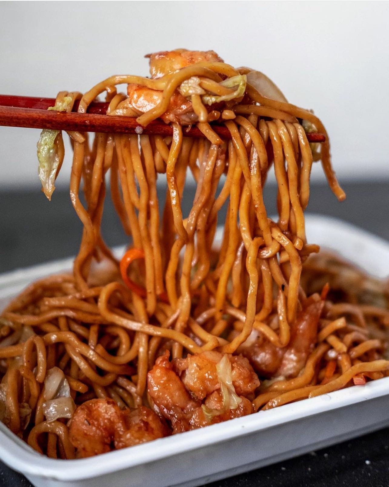 Chicken Lo Mein