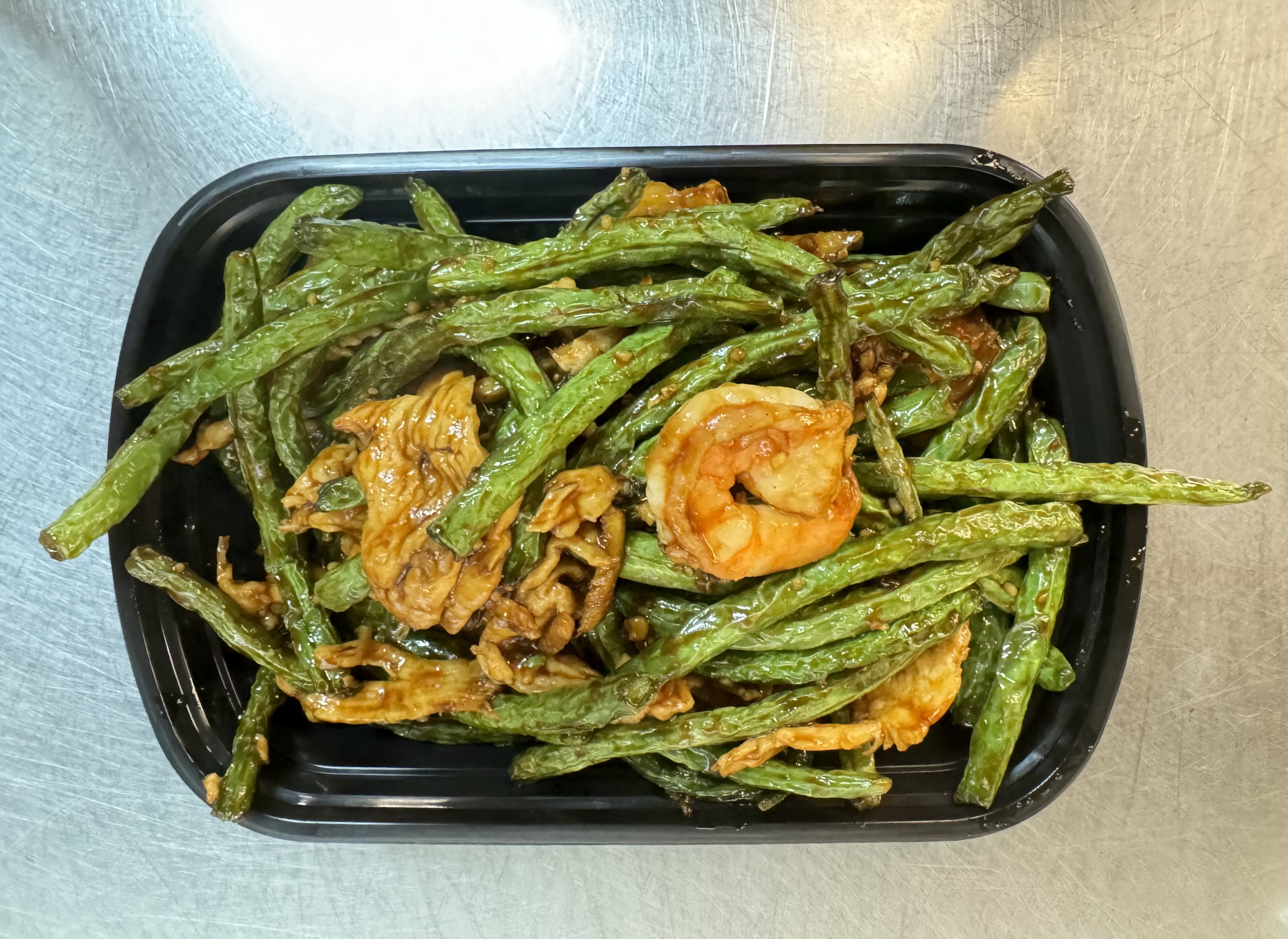 Shrimp and Chicken with String Beans