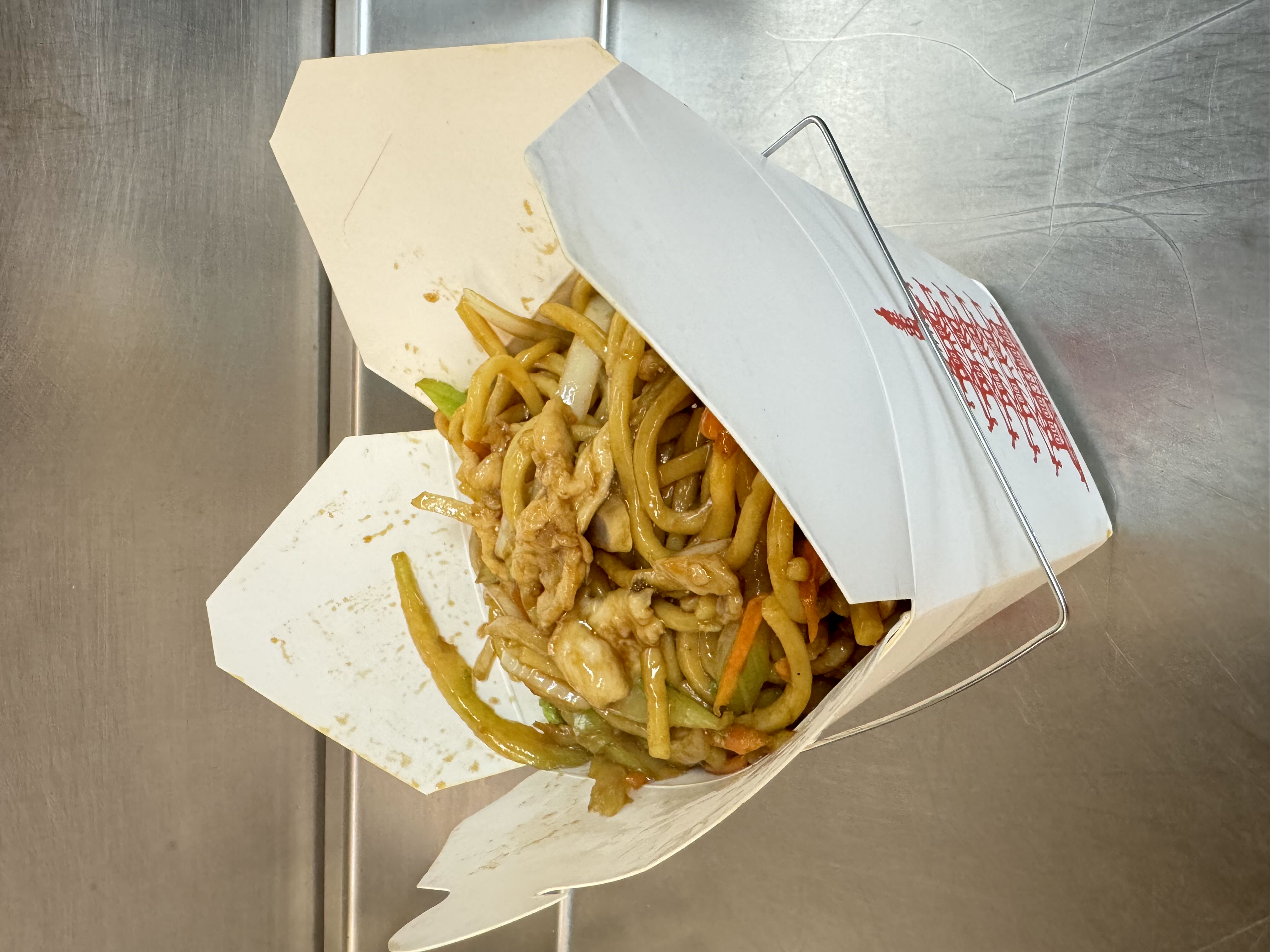 Chicken Lo Mein