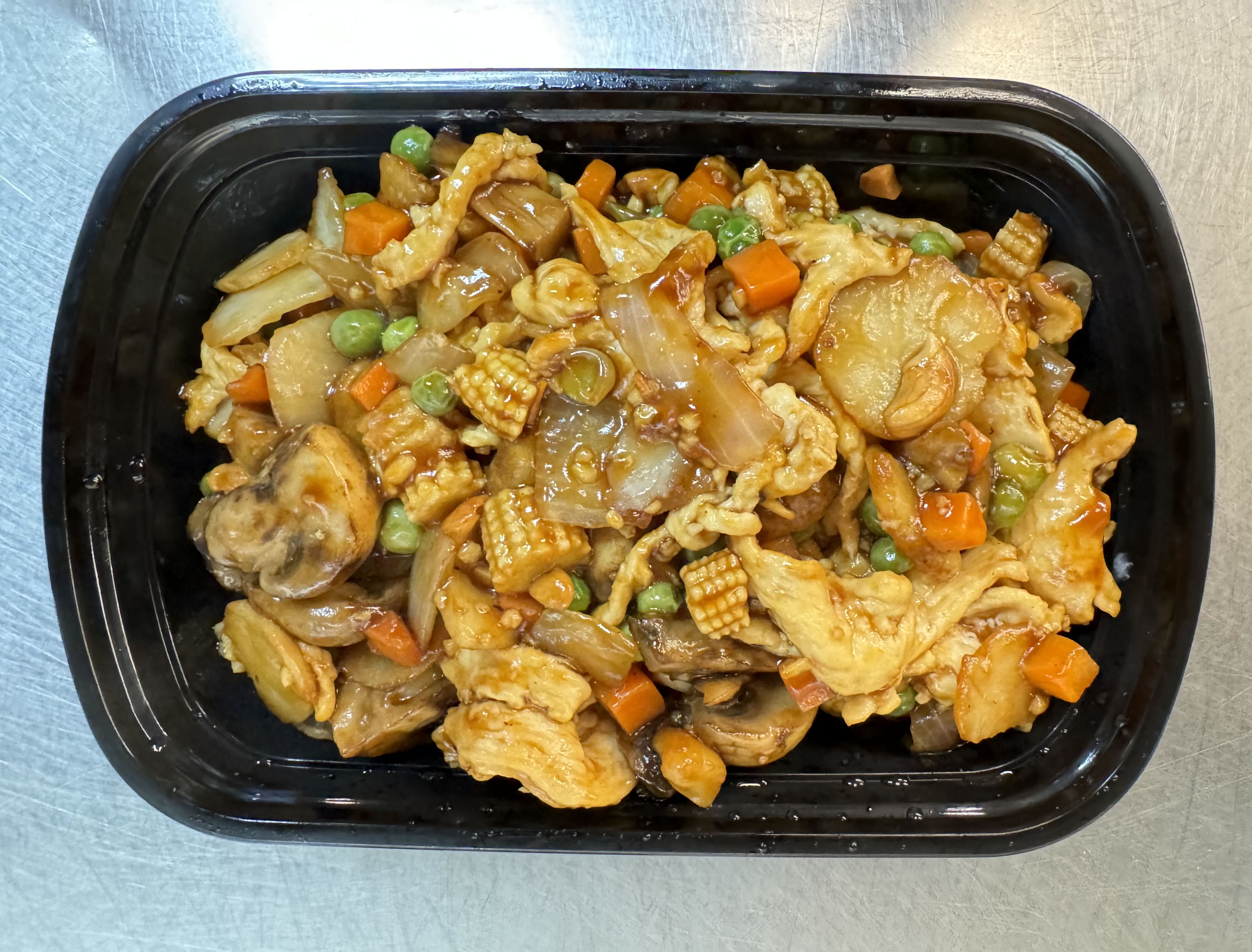 Chicken with Cashew Nuts