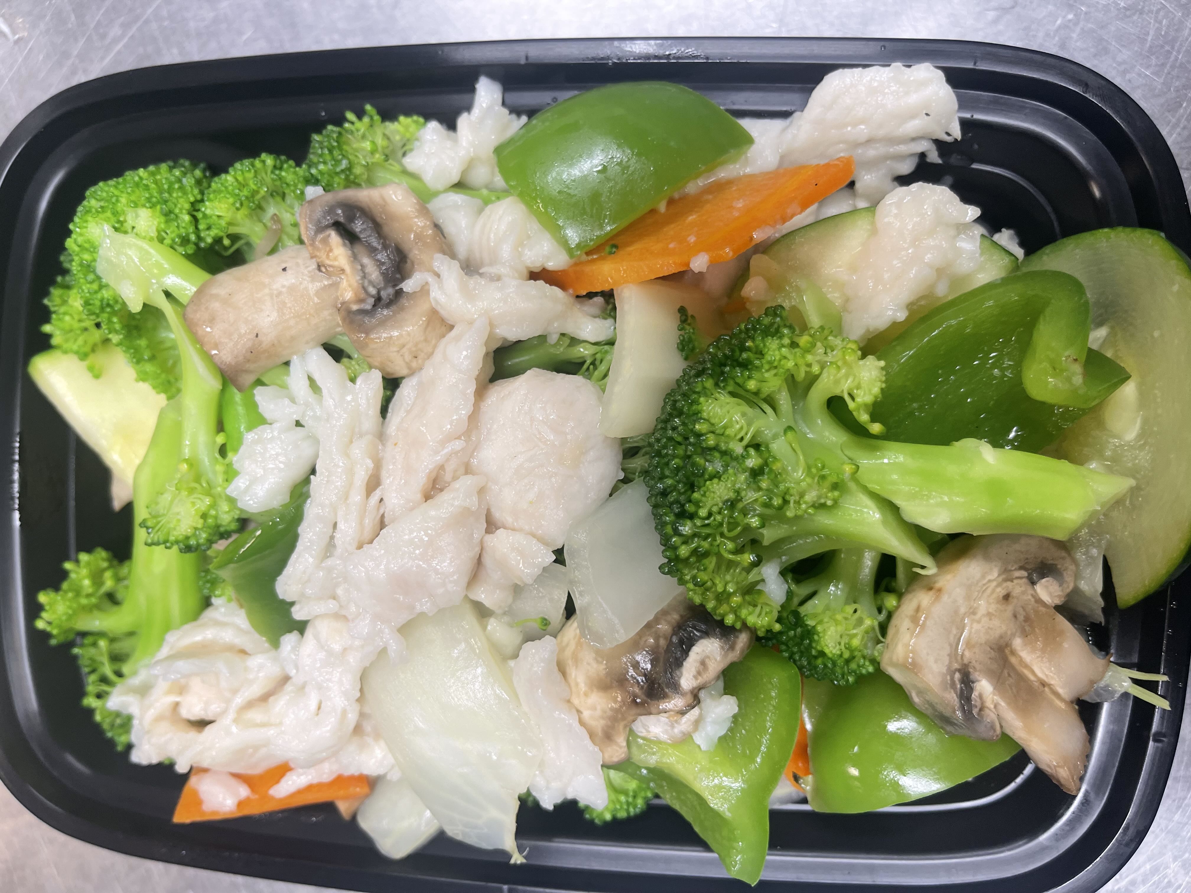 D2. Steamed Chicken with Mix Vegetables