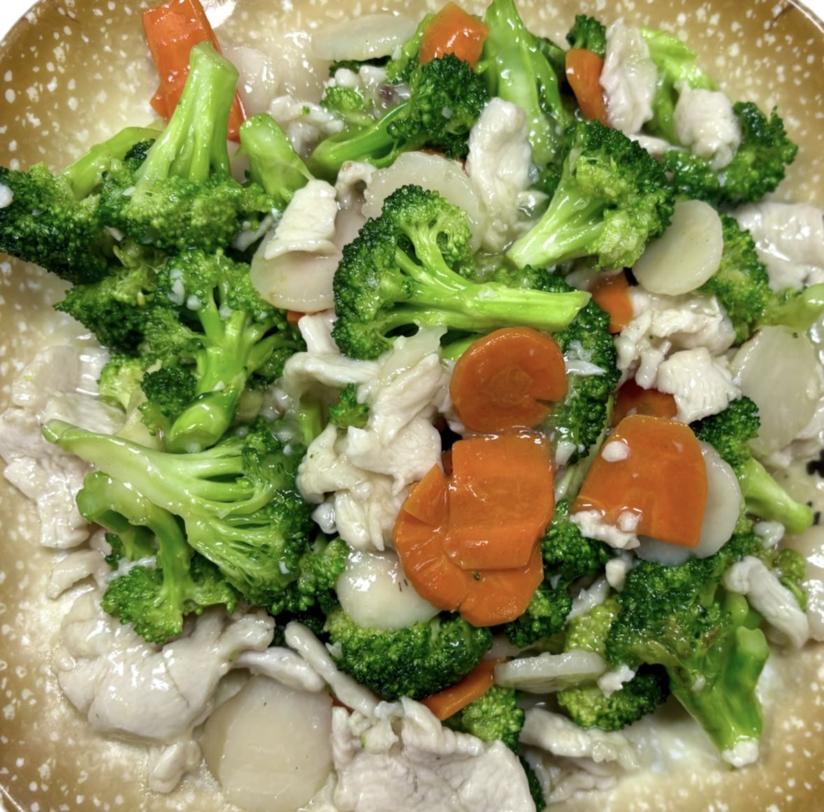 C32.*Chicken with Broccoli