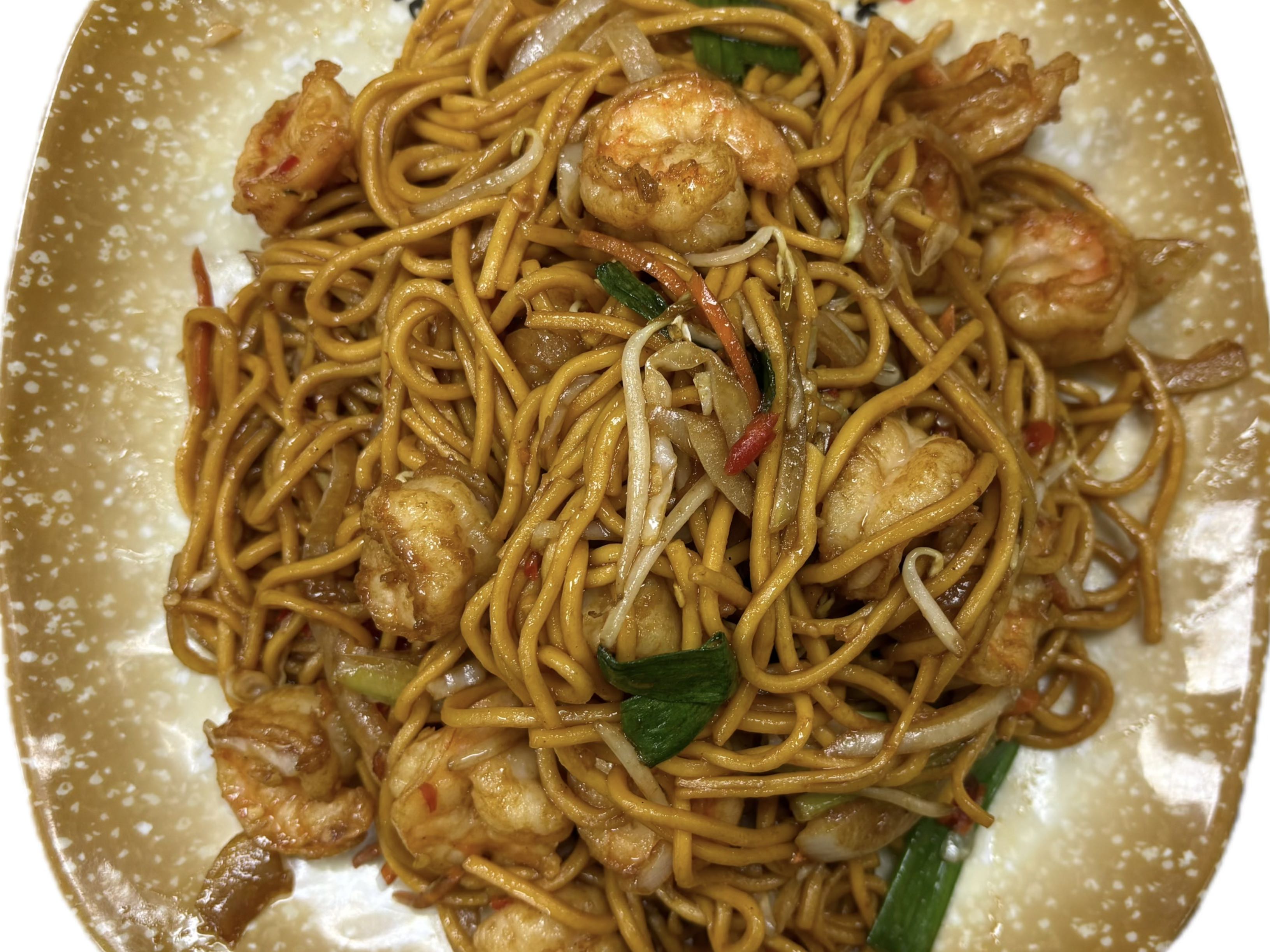 C25. Lo Mein (beef or shrimp)
