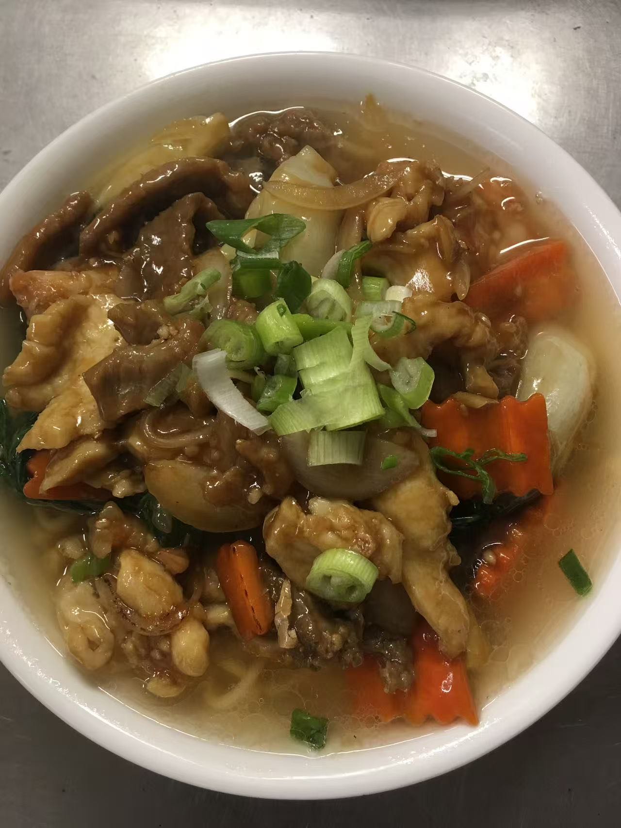 Combination noodle soup
