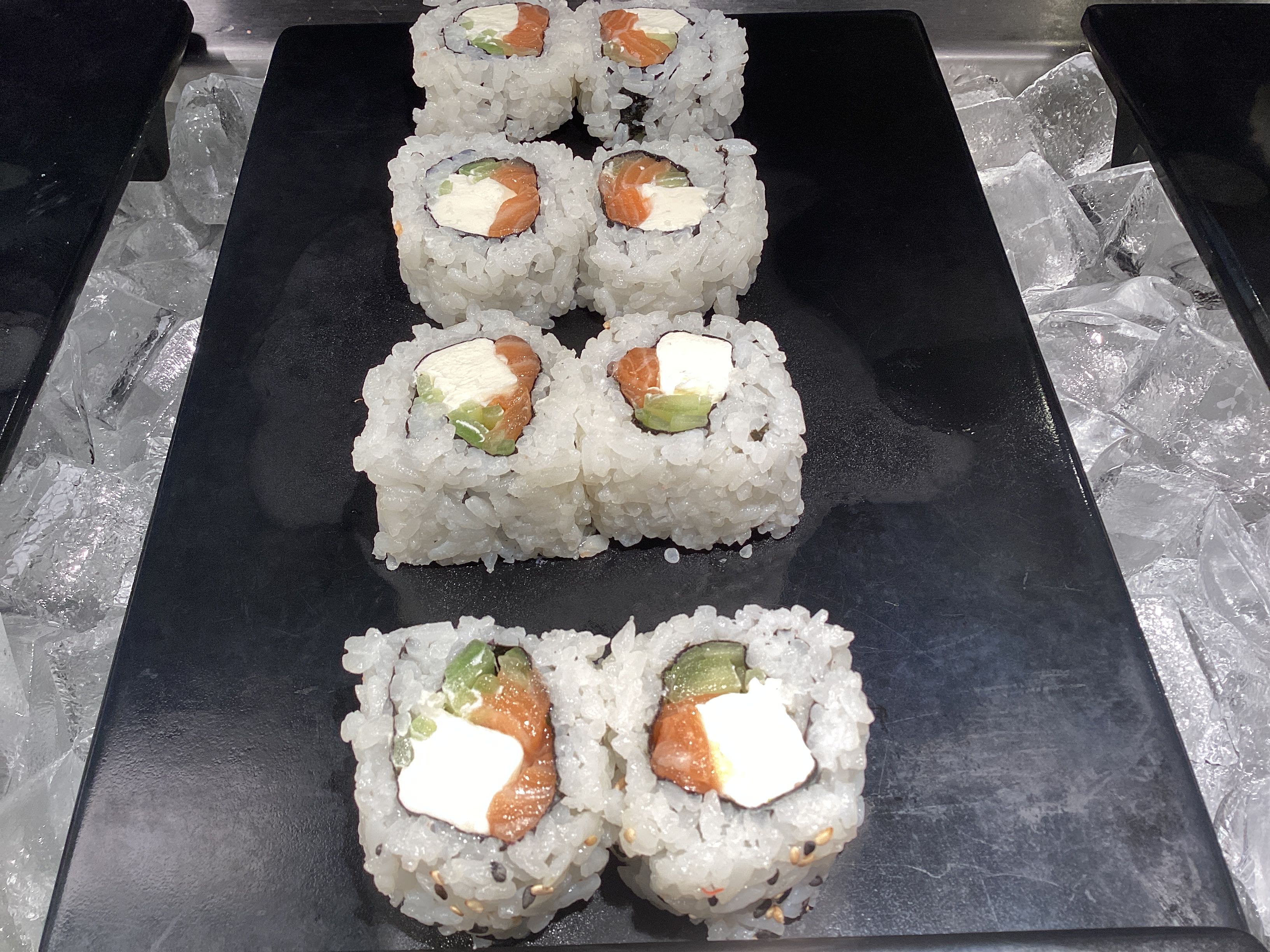 7. Philadelphia Roll (8 pcs)