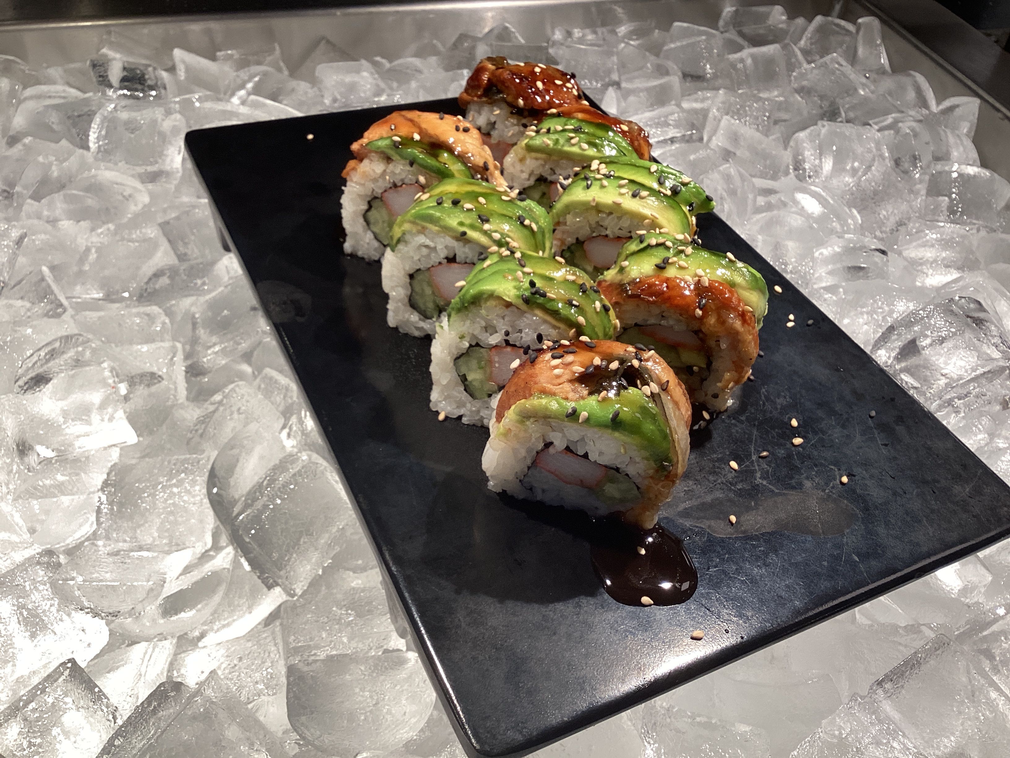12. Dragon Roll (8 pcs)