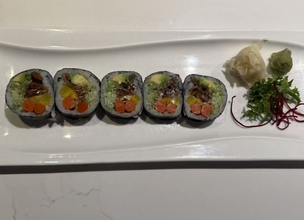 22. Vegetable Futo Maki