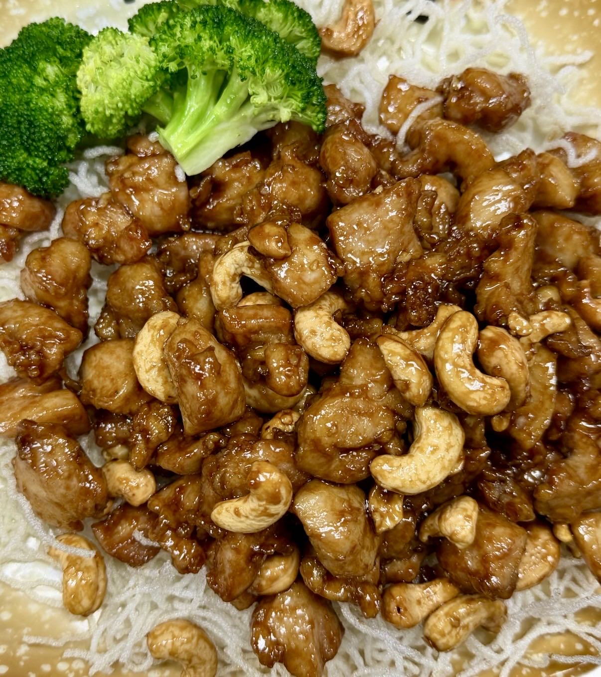 C34.Cashew Chicken