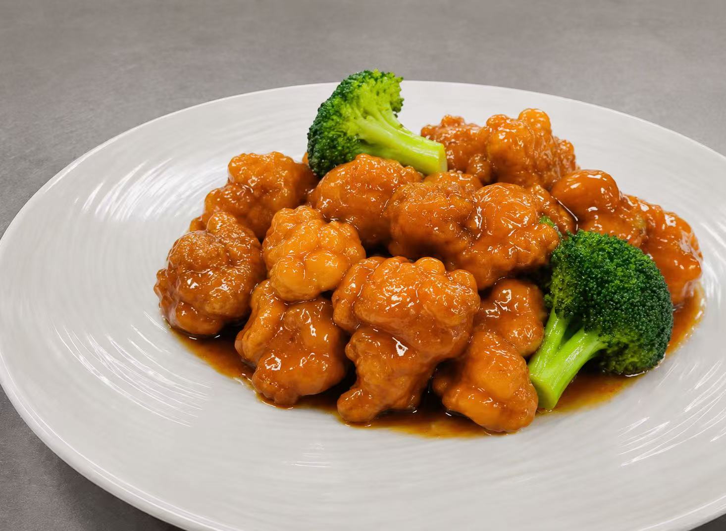 C12. General Tso's Chicken (White Meat)