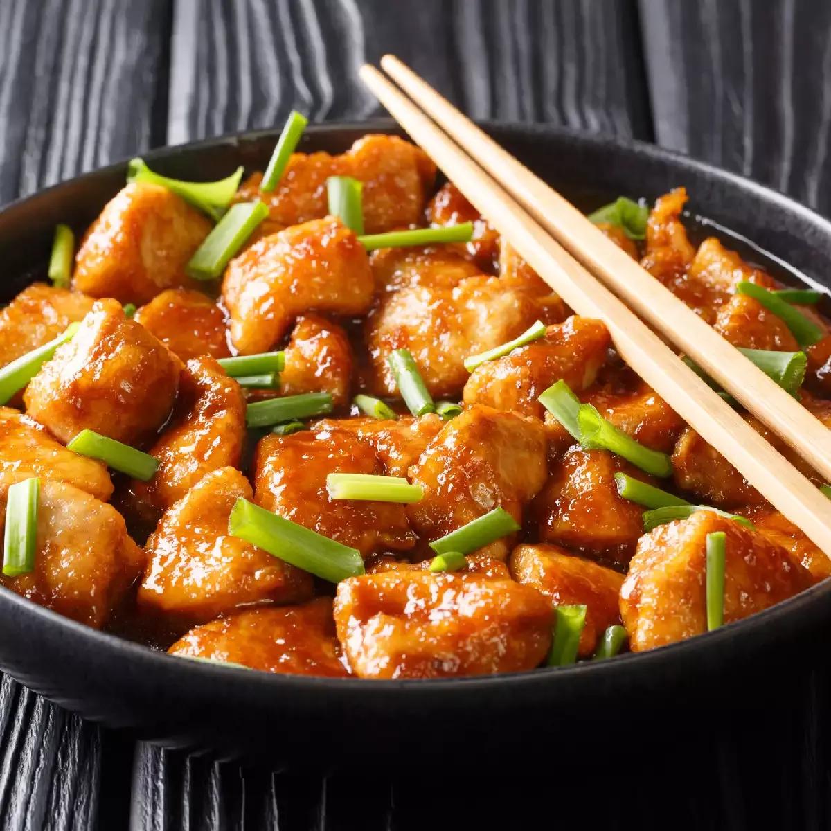 49. Chicken w. Garlic Sauce