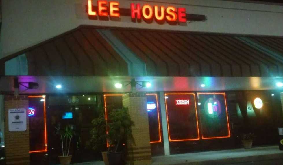 Lee House ablut